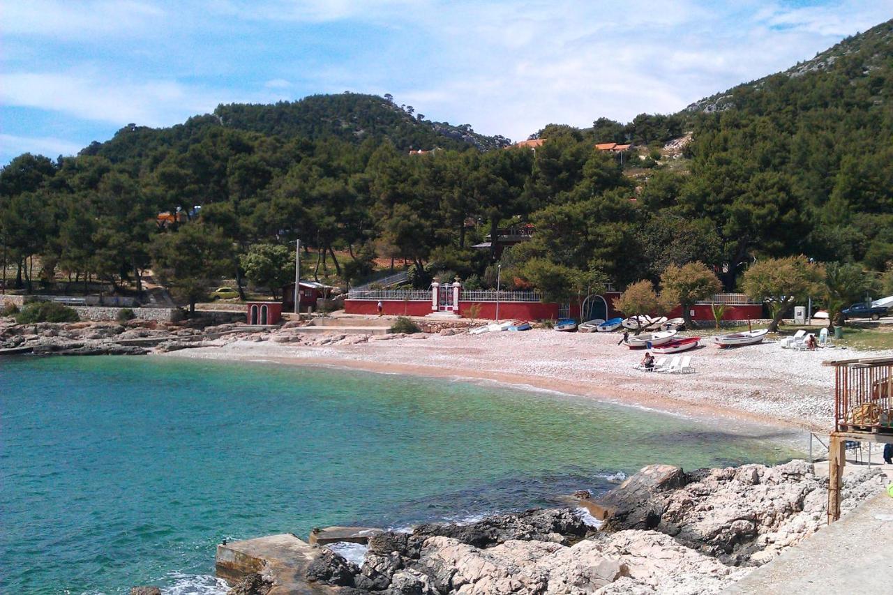 Apartments By The Sea Milna, Hvar - 12244 エクステリア 写真